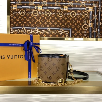 Replica Louis Vuitton Bags collection image