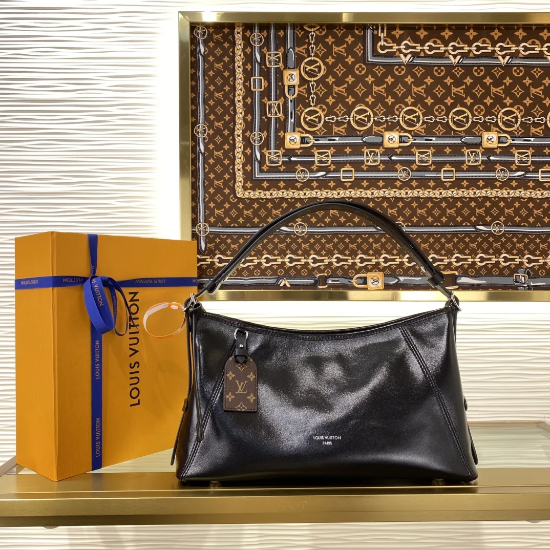 1-986 Louis Vuitton Carryall East West Black M28160 - Image 1
