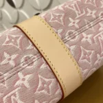 Louis Vuitton Pochette Mia Monogram Embleme Pink M2A382 - Image 10