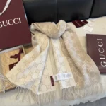 Gucci GG Jacquard Reversible Cashmere Scarf - Image 9