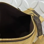 Louis Vuitton Side Trunk MM Suede M2A041 - Image 10
