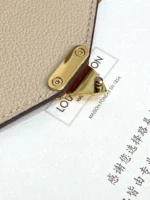 Louis Vuitton Monogram Infrarouge Brush Set Pouch 17cm - Image 13