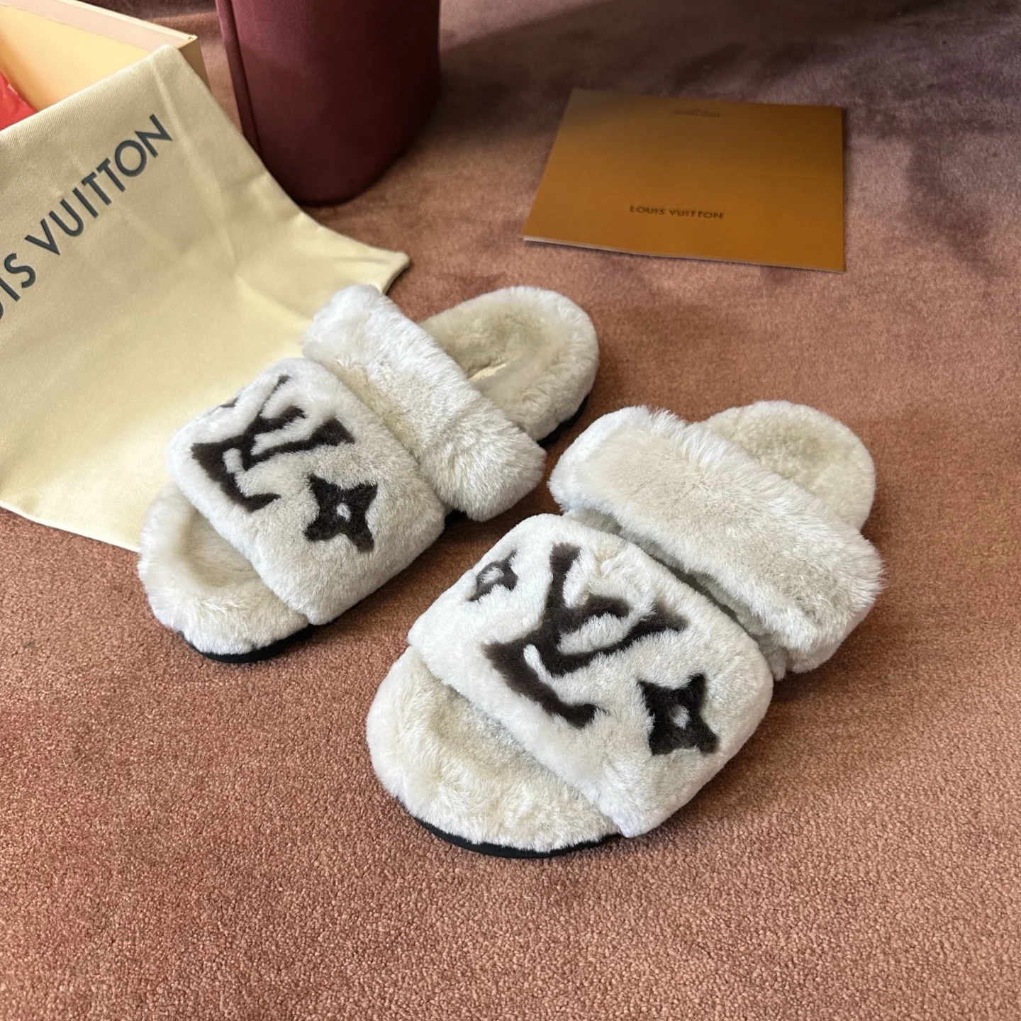 2-1352 Louis Vuitton Paseo Comfort Shearling Slide - Image 1