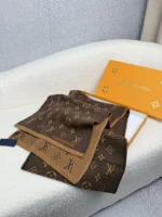 Louis Vuitton Monogram Knit Wool Scarf - Image 2
