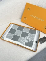Louis Vuitton Damier Heritage Knit Wool Scarf - Image 2