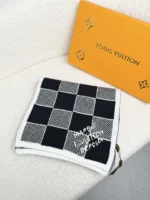 Louis Vuitton Damier Heritage Knit Wool Scarf - Image 3