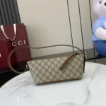 Gucci GG Emblem Shoulder Bag 847281 - Image 2