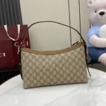 Gucci GG Emblem Shoulder Bag 847449 - Image 2