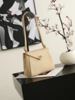 Chanel 26A Envelope Flap Bag 22cm - Image 2