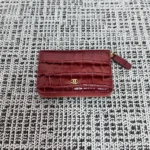 Chanel Crocodile-Embossed Zipped Card Holder - Image 2