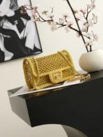 Chanel 26M Coco Beach Woven Flap Bag 21cm - Image 2