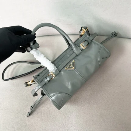 Replica Prada collection image