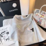 Chanel Gradient Cashmere Stole with Embroidered CC 110x200cm - Image 2