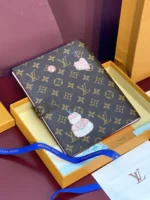 Louis Vuitton x Grace Coddington Catogram Bunny Agenda Cover 23cm - Image 2
