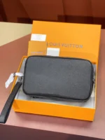 Louis Vuitton Pochette Kasai Taiga Leather Clutch 25cm - Image 2