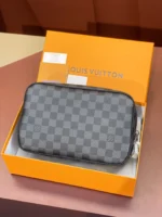 Louis Vuitton Damier Graphite Toiletry Pouch Large 26cm - Image 2