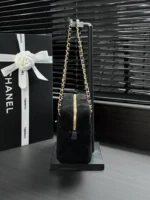 Chanel Handbag 24.5cm - Image 2