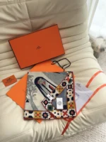 Hermes 2026 Silk Cashmere Shawl 140x140cm - Image 2