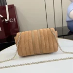 Gucci GG Marmont Vertical Quilted Suede Chain Bag 20.5cm - Image 2