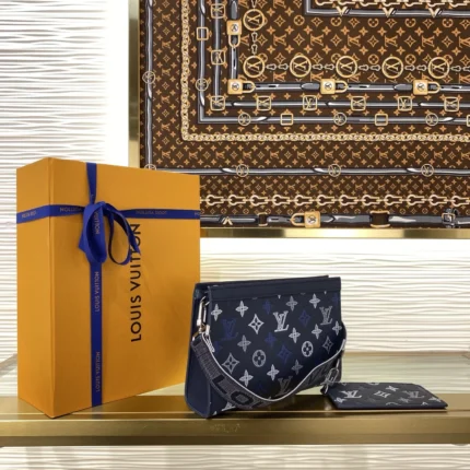 Louis Vuitton Louis Vuitton Damier Heritage Knit Wool Scarf product photo