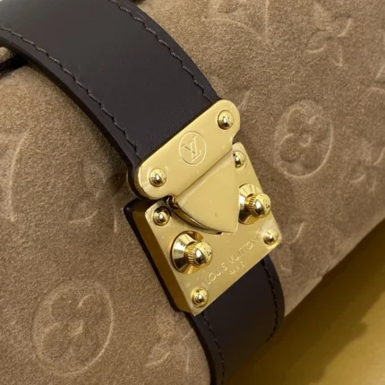 Replica Louis Vuitton Bags collection image