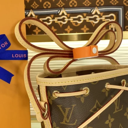 Replica Louis Vuitton Bags collection image