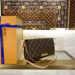 Louis Vuitton Favorite MM Monogram M40718 - Image 2