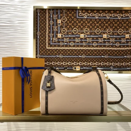 Replica Louis Vuitton Bags collection image