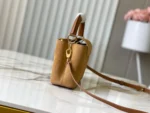 Louis Vuitton Capucines Mini Suede Resin LV M29612 21cm - Image 2