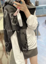 Gucci GG Pattern Cashmere Scarf 35*190cm - Image 2