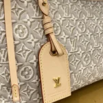 Louis Vuitton Carryall East West Monogram Embleme M2A136 - Image 2