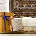 Louis Vuitton All In BB Monogram Embleme M2A377 - Image 2