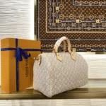 Louis Vuitton Speedy Soft 30 Monogram Embleme M28479 - Image 2
