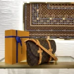 Louis Vuitton Christopher Messenger Bag Monogram M28115 - Image 2