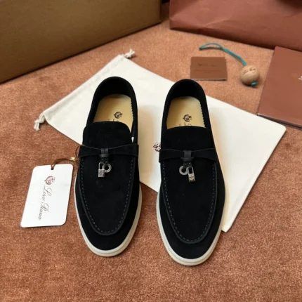 Shoes collection image