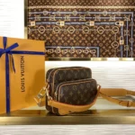 Louis Vuitton Nil Messenger Bag Vintage M14016 - Image 3