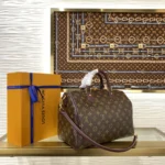 Louis Vuitton Speedy Soft 30 Dark M28379 - Image 3