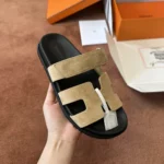 Hermès Chypre Sandal - Image 3