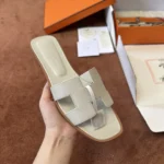 Hermès Oran Sandal - Image 3