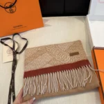 Hermès Chain Jacquard Reversible Lambswool Scarf - Image 3
