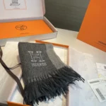 Hermès H Logo Reversible Lambswool Scarf - Image 2