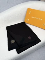 Louis Vuitton Petit Damier Knit Wool Scarf - Image 3