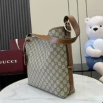 Gucci GG Emblem Bucket Bag 847452 - Image 3