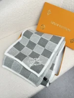 Louis Vuitton Damier Heritage Knit Wool Scarf - Image 3