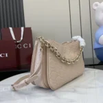 Gucci GG Emblem Hobo Bag 815263 - Image 3