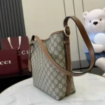 Gucci GG Emblem Hobo Bag 848881 - Image 3