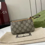 Gucci GG Emblem Card Holder 819113 - Image 3