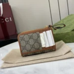Gucci GG Emblem Card Holder 821804 - Image 3
