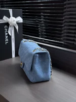 Chanel 26S Denim Maxi Flap Bag 32cm - Image 3