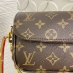 Louis Vuitton Wallet on Chain Ivy Monogram M81911 - Image 3